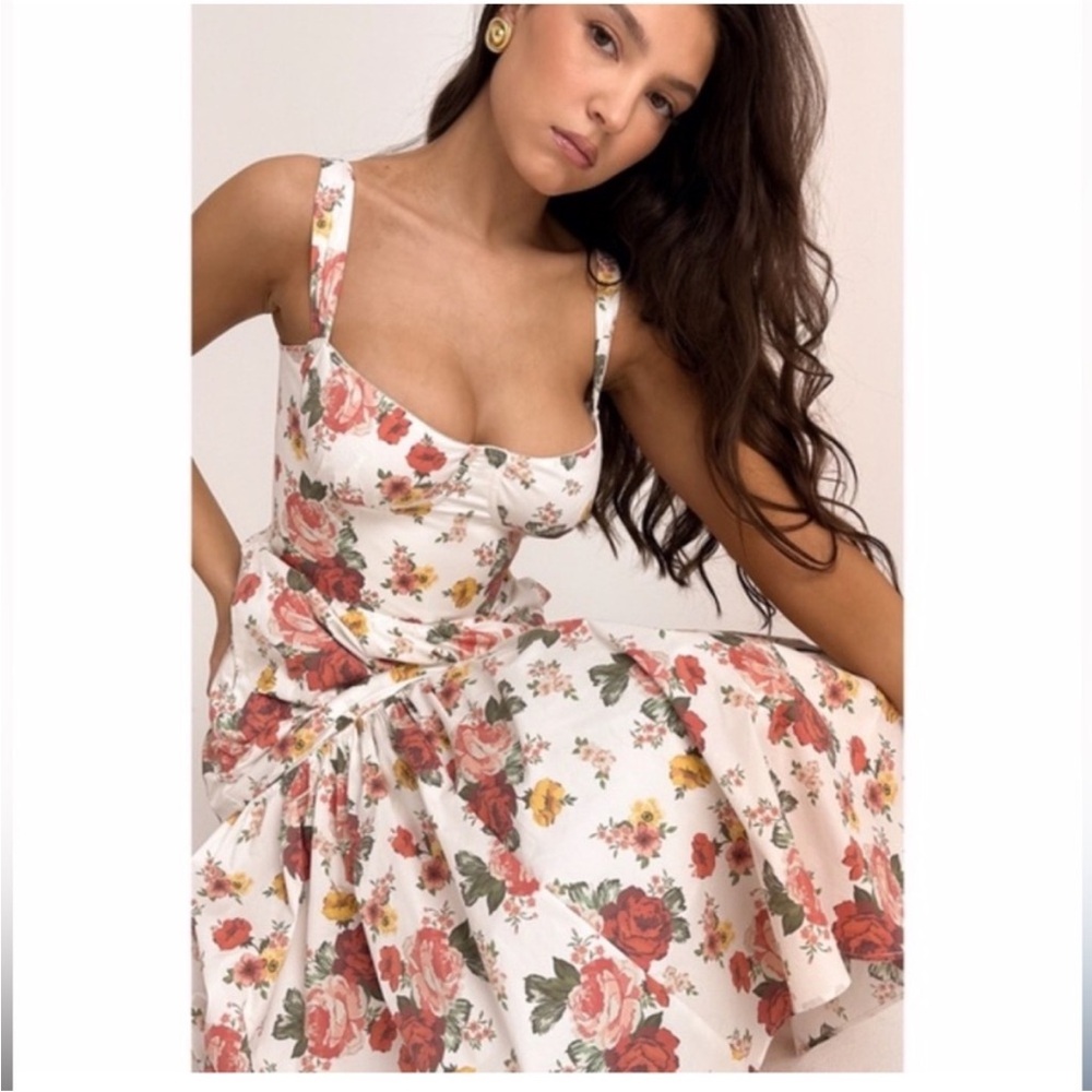 House of CB Floral Midi Dress - Red and White - Picture 6 of 6